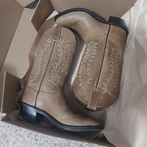 Canada West Cowboy boots